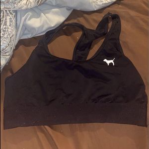 Black sports bra